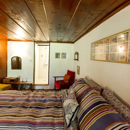Little River Bed & Breakfast 3*