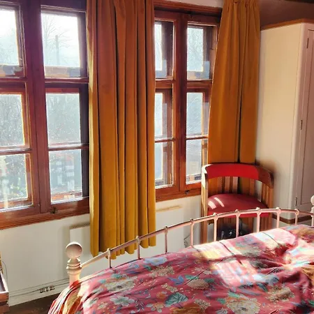 Little River Gabrova