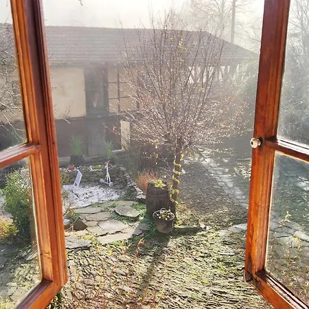 Little River Bed & Breakfast 3*